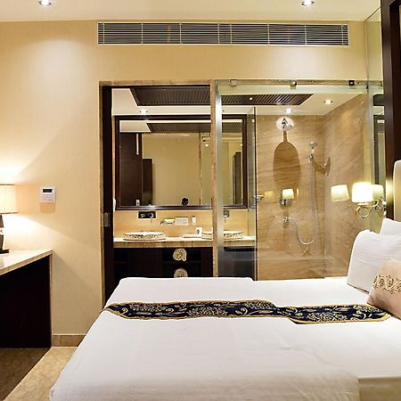 Hotel Emperor Palms Új-Delhi Kültér fotó