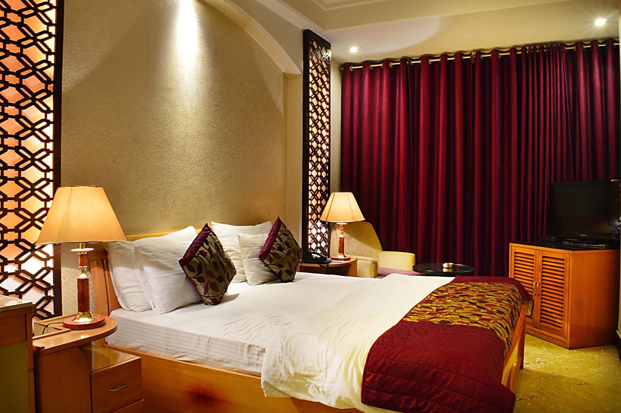 Hotel Emperor Palms Új-Delhi Kültér fotó