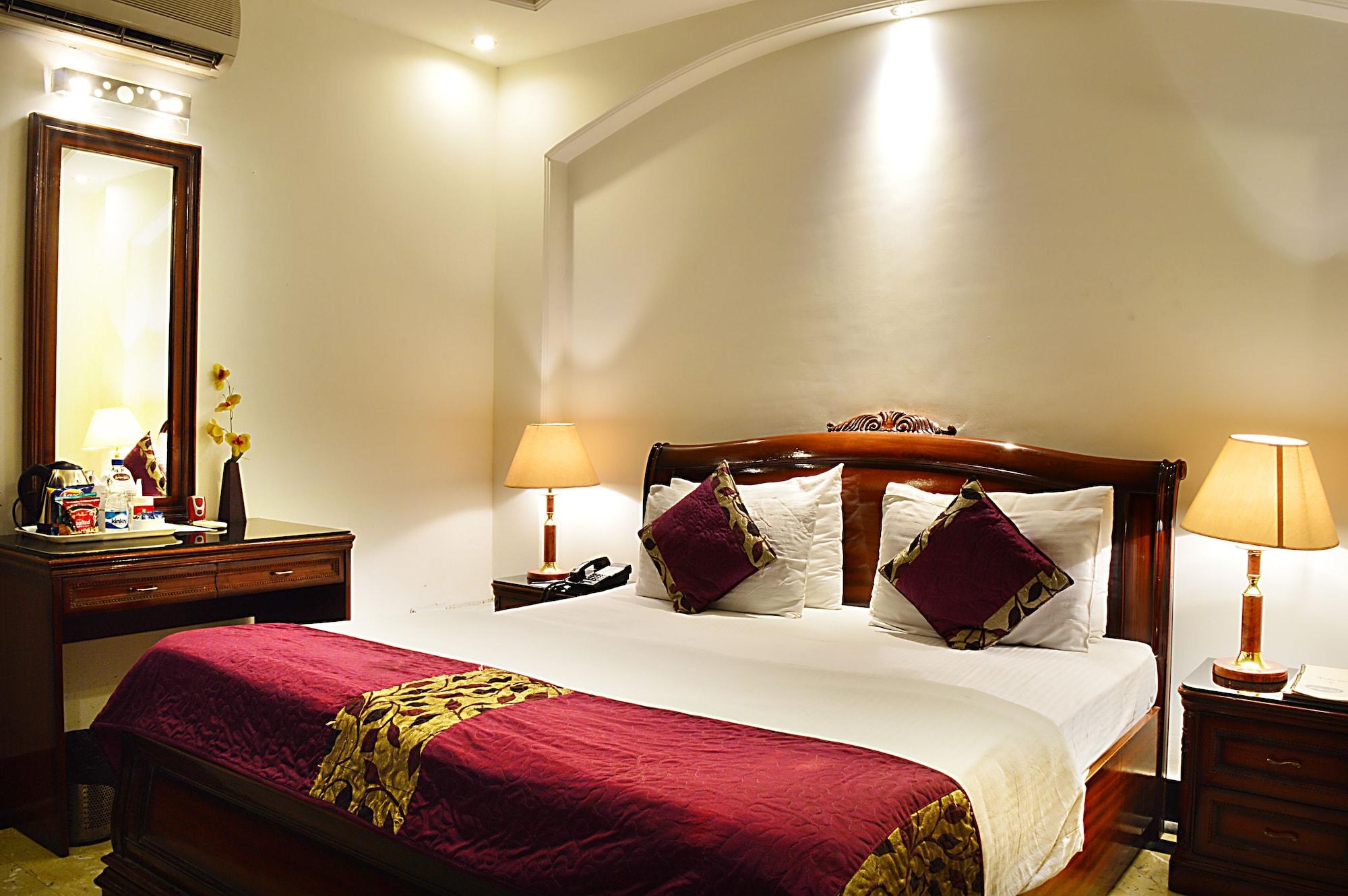 Hotel Emperor Palms Új-Delhi Kültér fotó